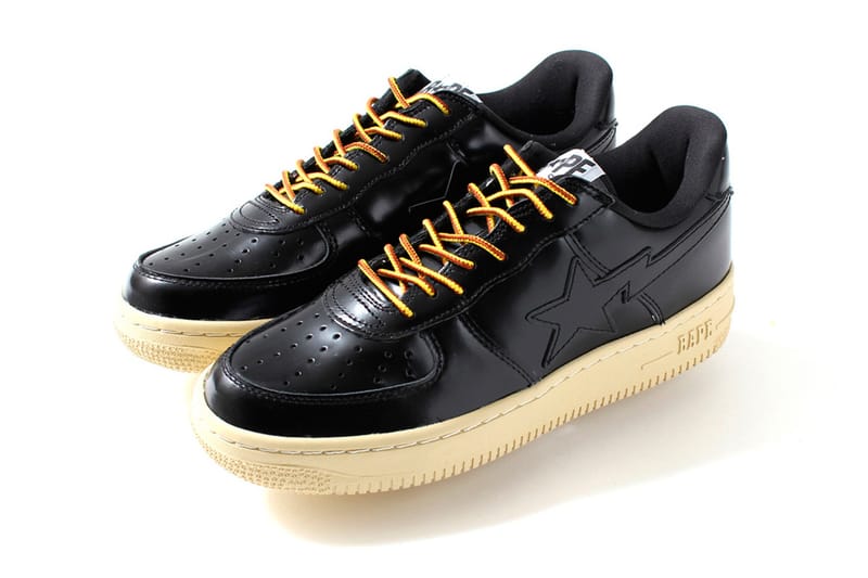 A Bathing Ape GLASS LEATHER BAPESTA 系列鞋款