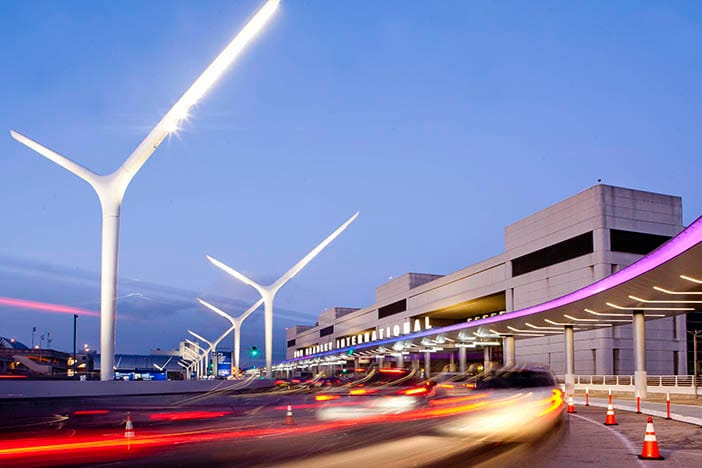 洛杉磯國際機場 LAX 第一期翻新企劃 