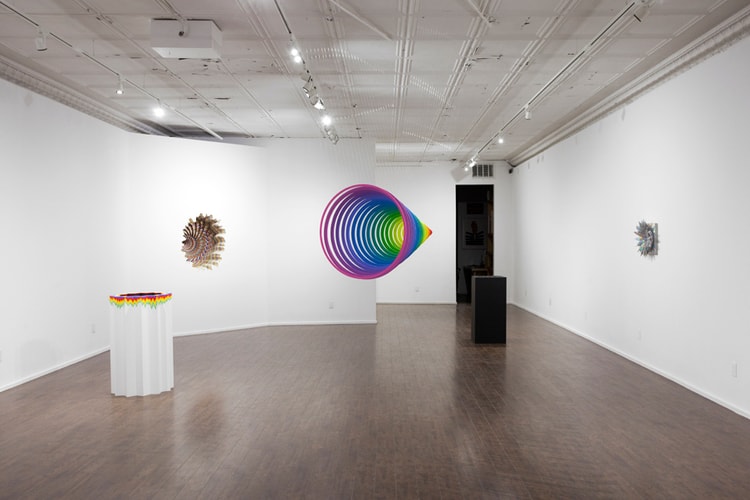 Jen Stark 於 Cooper Cole 舉辦 “Vortextural” 個人展覽