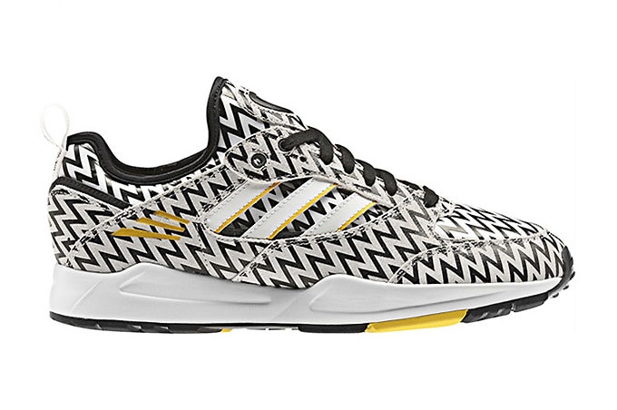 adidas Originals 2013 年秋季 Tech Super “Black/White/Yellow Ray” 鞋款