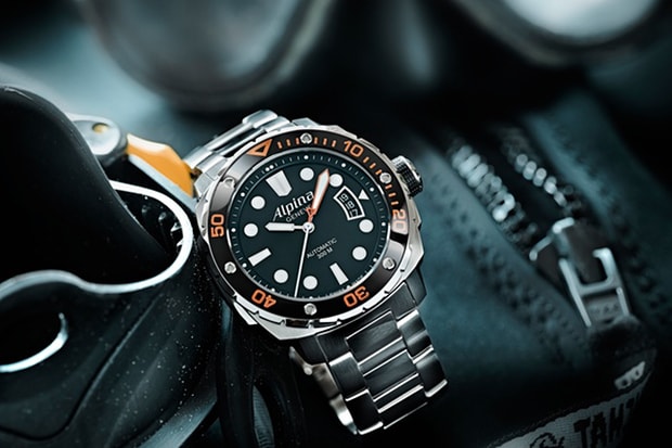 Alpina 300 Extreme Diver Orange 腕錶系列