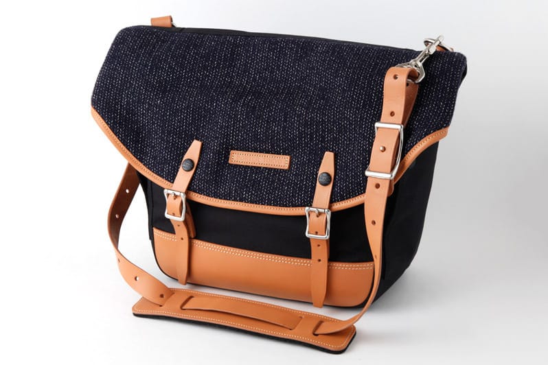 Brown’s Beach Jacket x Porter Mail Bag 聯名郵差包