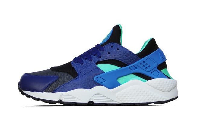 Nike Air Huarache Deep Royal Blue/Blue Hero-Green Glow-Black 配色