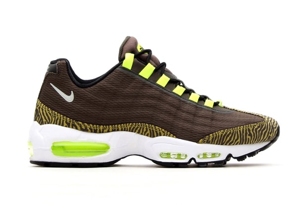 Nike Air Max 95 PRM Tape Newsprint/Dusty Grey 配色
