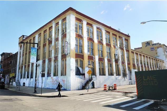 美國著名塗鴉建築 5Pointz 業主公開回應指控