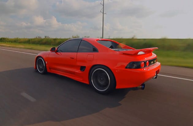 Petrolicious 通過短片展示豐田經典跑車 MR2 的優良特性