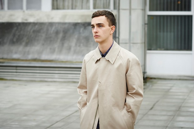 6876 Stapleton 雨衣系列