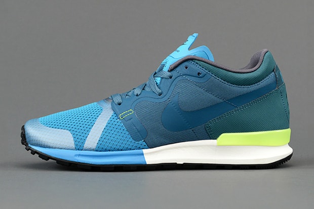 Nike Air Berwuda Mid QS 系列