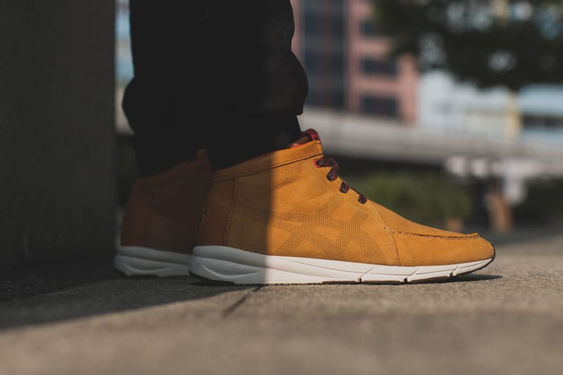 Onitsuka Tiger Burford 鞋款