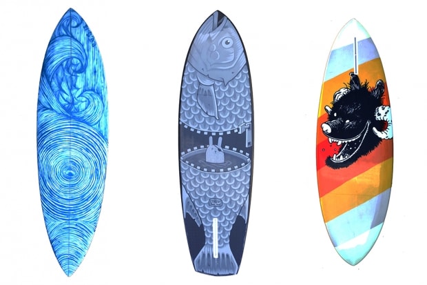 Juxtapoz x Waves For Water 慈善手繪衝浪板系列