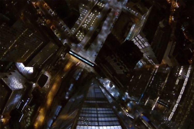 極限運動團體 B.A.S.E. 挑戰美國世貿中心低空跳傘