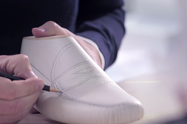 細看 Prada 全新 Driving Shoes 的製作過程