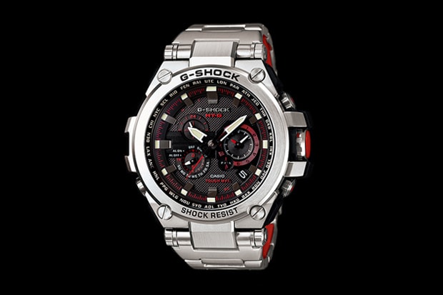 G-Shock MTG-S1000D-1A4JF Silver/Red 腕錶