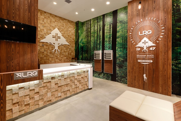 LRG 日本首間專門店開幕