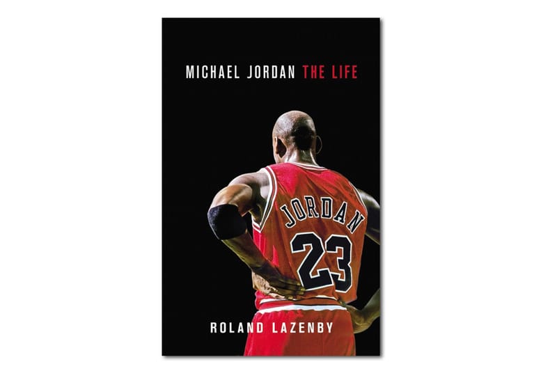 Roland Lazenby 發行《Michael Jordan: The Life》傳記