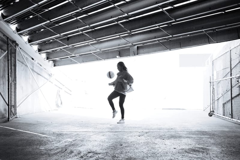 Sydney LeRoux 演繹 Nike Tech Pack 系列 