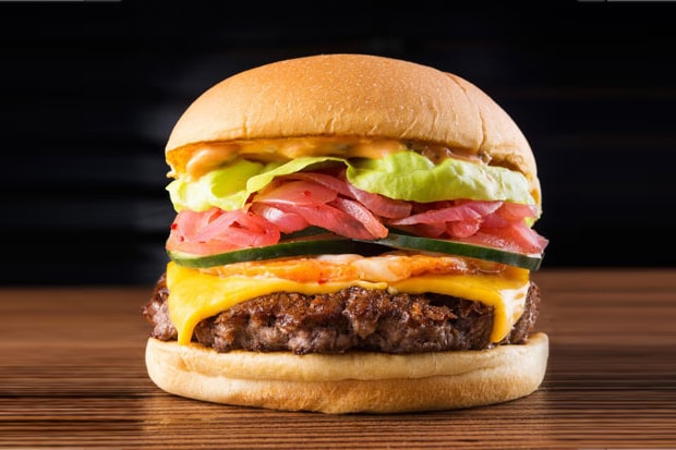 Shake Shack 十週年聯名限量漢堡