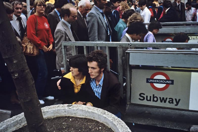 THROUGH THE LENS: 攝影師 Bob Mazzer