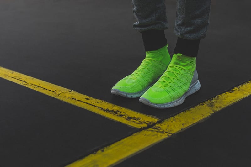 近賞 Nike Free Mercurial Superfly HTM「Volt」別注配色