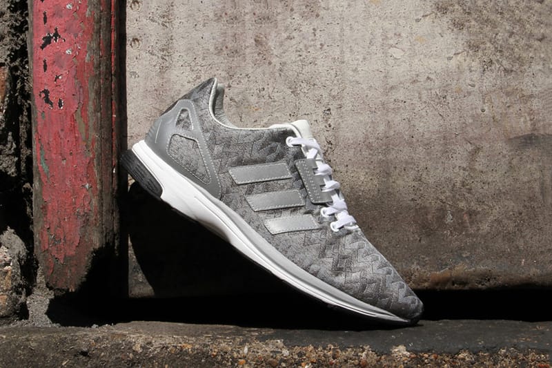 adidas Originals ZX FLUX ZERO「Metallic Silver」配色