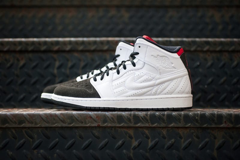 Air Jordan 1 Retro ’99 全新配色設計「Black Toe」