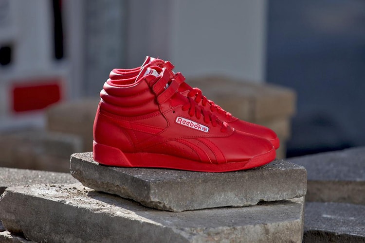 Reebok Freestyle Hi SPIRIT「Excellent Red」配色