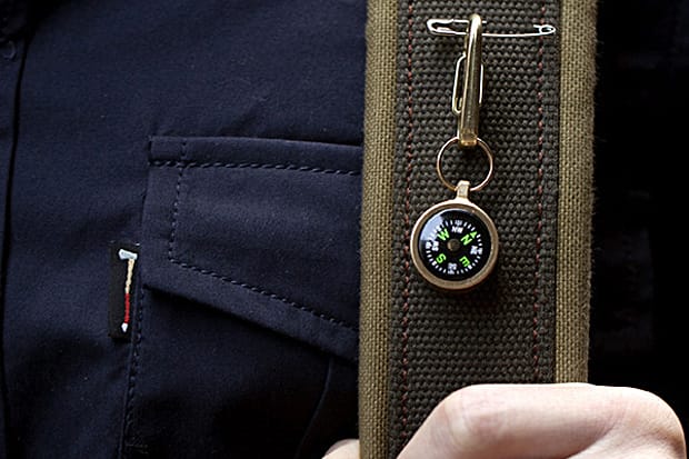 Best Made Co. 黃銅指南針掛件