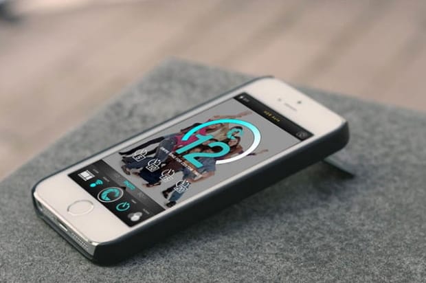 CaseCam﹣「The Ultimate Selfie 」概念 iPhone 自拍裝置