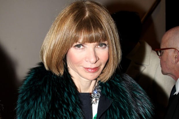 據傳《Vogue》每年爲 Anna Wintour 提供 $200,000 美元服裝津貼