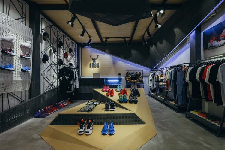 專訪國內球鞋店鋪 FOSS - 談論 FOSS Select 的開設、代理 Carhartt WIP、對於球鞋市場的看法以及品牌的發展和計劃