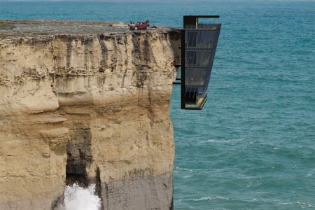 Modscape 打造 Cliff House 住宅