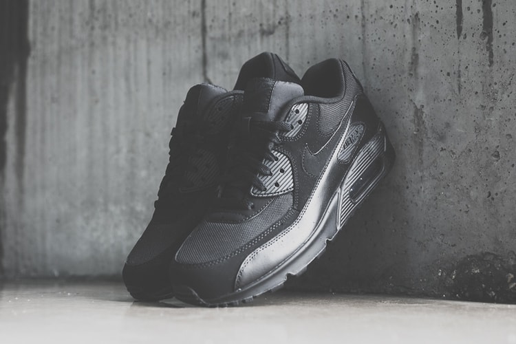 Nike Air Max 90 Essential 全黑配色