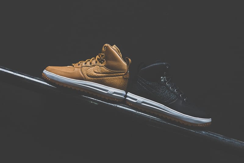 Nike Lunar Force Sneakerboot 系列