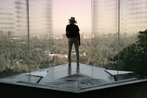跟隨 NOWNESS 走進 James Goldstein 的生活