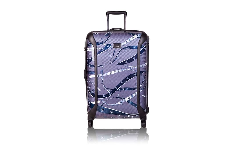 TUMI 推出 CHICTOPIA for TUMI by Christine Lau 系列