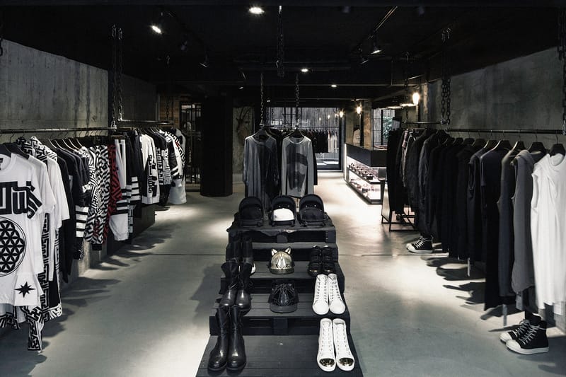 造訪台北 YI Select Store 複合式時裝概念店