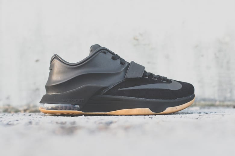 細覽 Nike KD 7 EXT 全新配色設計