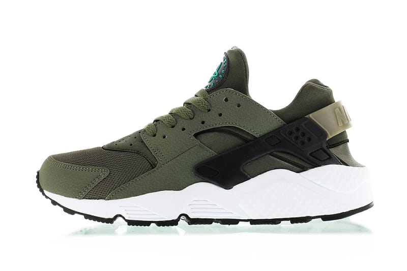 Nike Air Huarache「Iron Green」配色