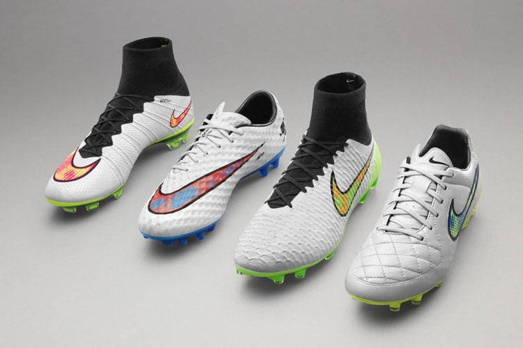 Nike Football「Shine Through」別注系列