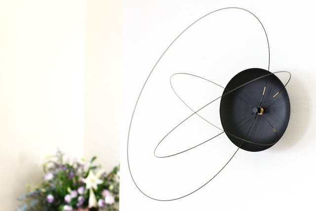Studio Ve 推出 Orbits Clock 挂鐘 