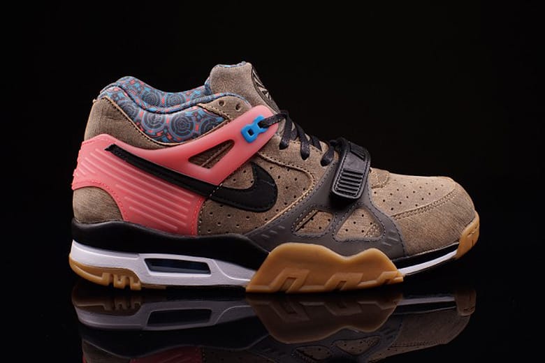 Nike Air Trainers 3 Qs 2015 超級碗別注配色