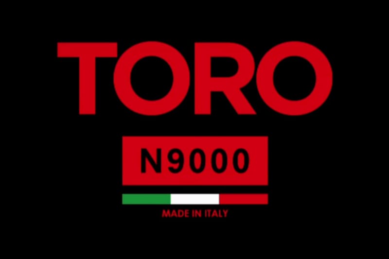 24 Kilates x Diadora N.9000「Toro」聯名鞋款幕後製作影片