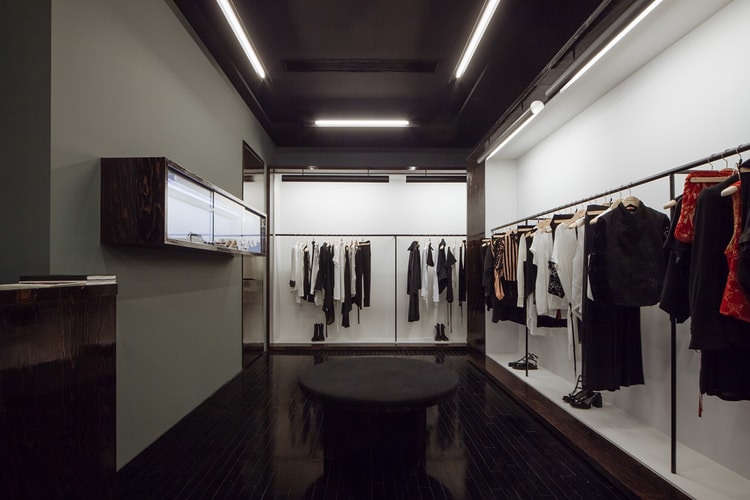 Ann Demeulemeester 中國首間獨立專門店