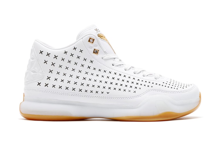 Nike Kobe X Mid EXT「White/Gum Light Brown」配色設計