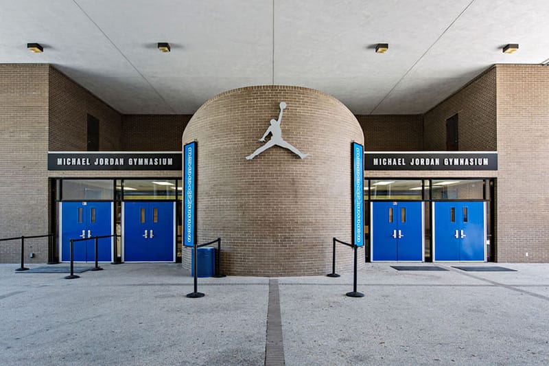 Jordan Brand 重新整修 Michael Jordan 高中體育館以慶祝成立 30 週年