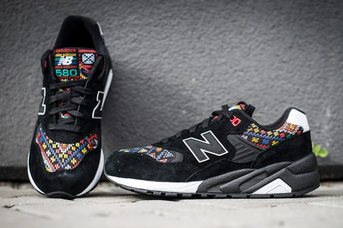 New Balance WRT580HA「Mexican Tiles」別注配色