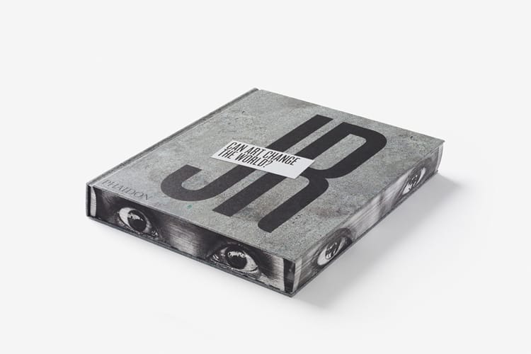 PHAIDON 推出  JR. 作品集《Can Art Change The World?》