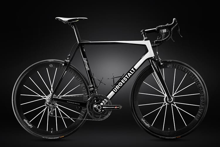 Lightweight 全新黑白車架現身