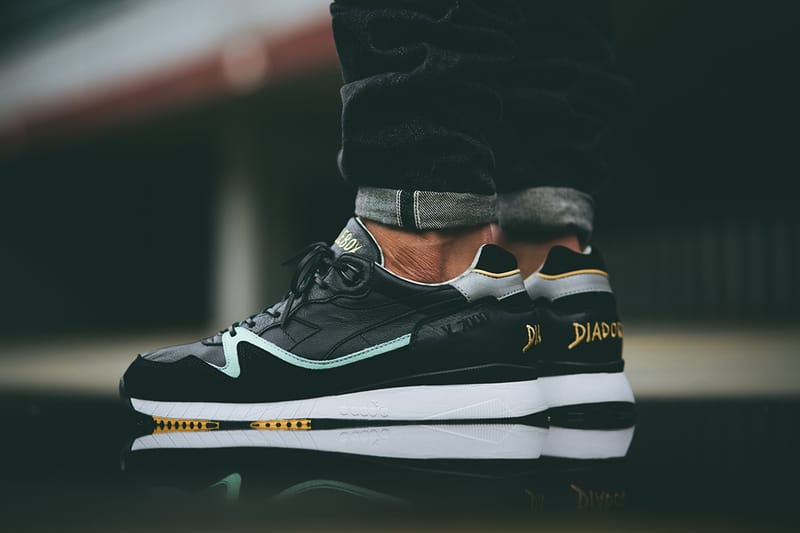 Solebox x Diadora 聯名 V7000 鞋款