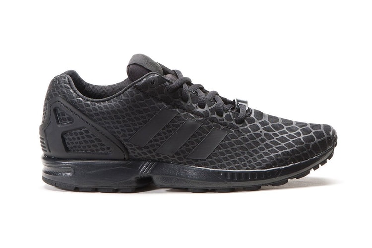adidas Originals ZX Flux Techfit 全新配色系列「Core Black」